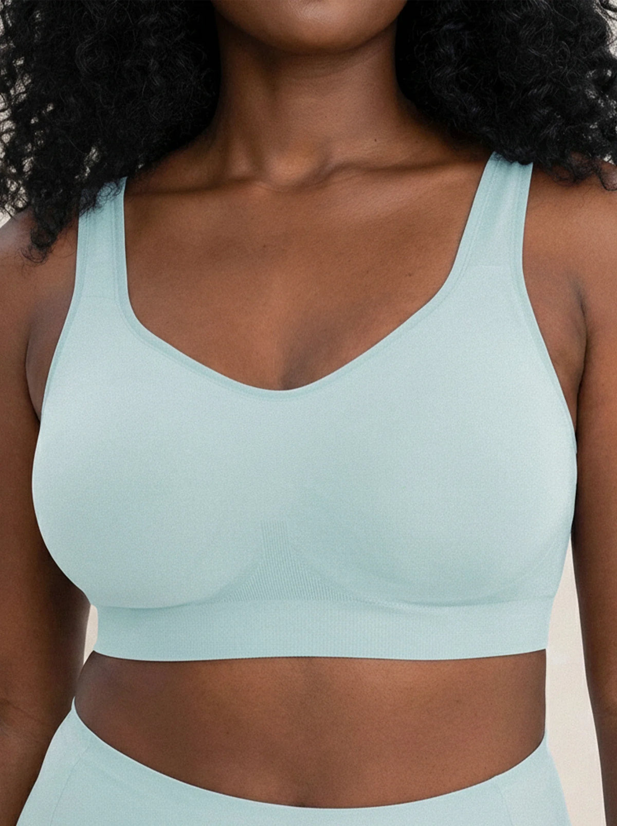 SPECIAL OFFER: Adjustable Wire Free Shaper Bra (Cups A-FF) + FREE Bra Extender 80% OFF