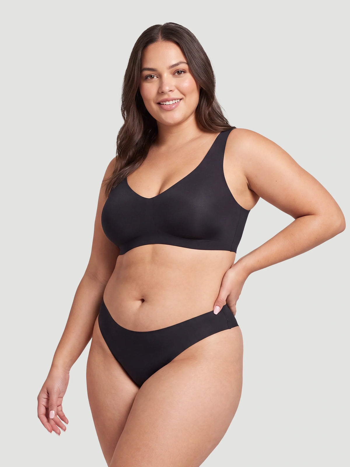 Mid Waist Seamless Bonded Thong Underwear