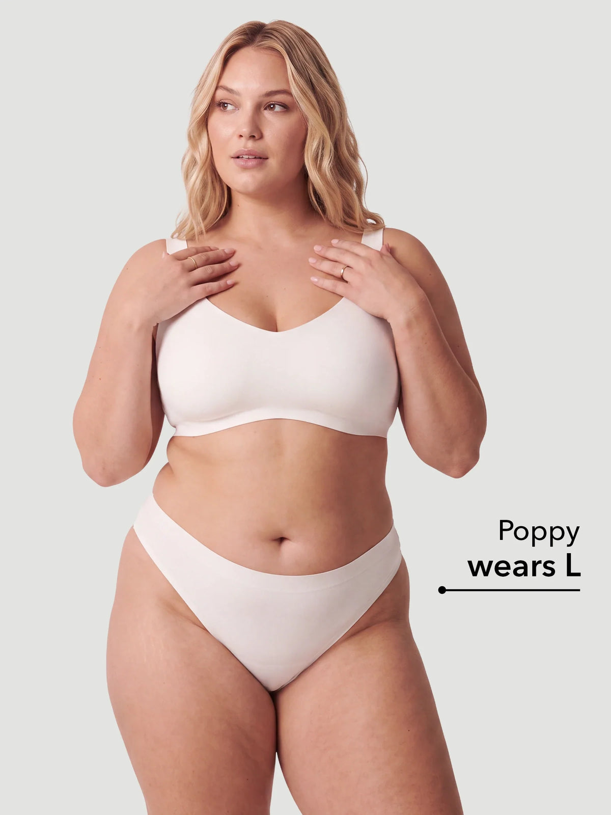 Mid Waist Seamless Bonded Thong Underwear