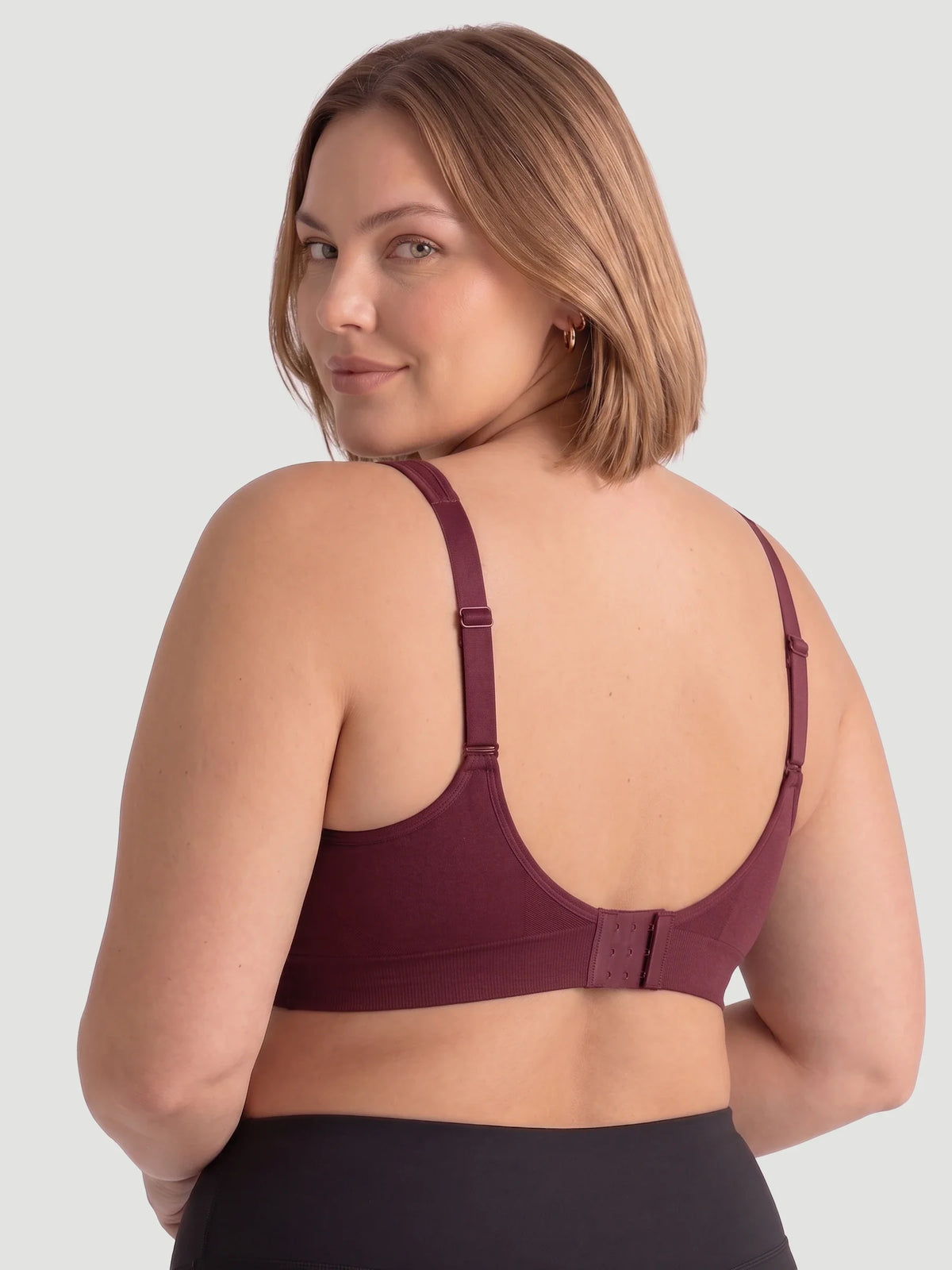 SPECIAL OFFER: Adjustable Wire Free Shaper Bra (Cups A-FF) + FREE Bra Extender 80% OFF