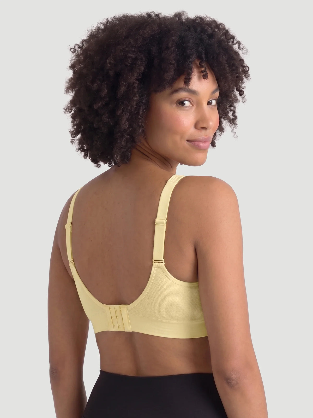 SPECIAL OFFER: Adjustable Wire Free Shaper Bra (Cups A-FF) + FREE Bra Extender 80% OFF
